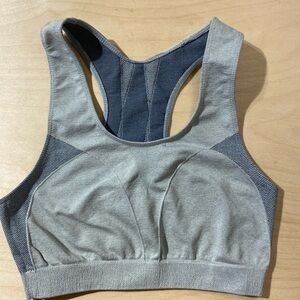 Danskin Now Sports Bra Small (HL)